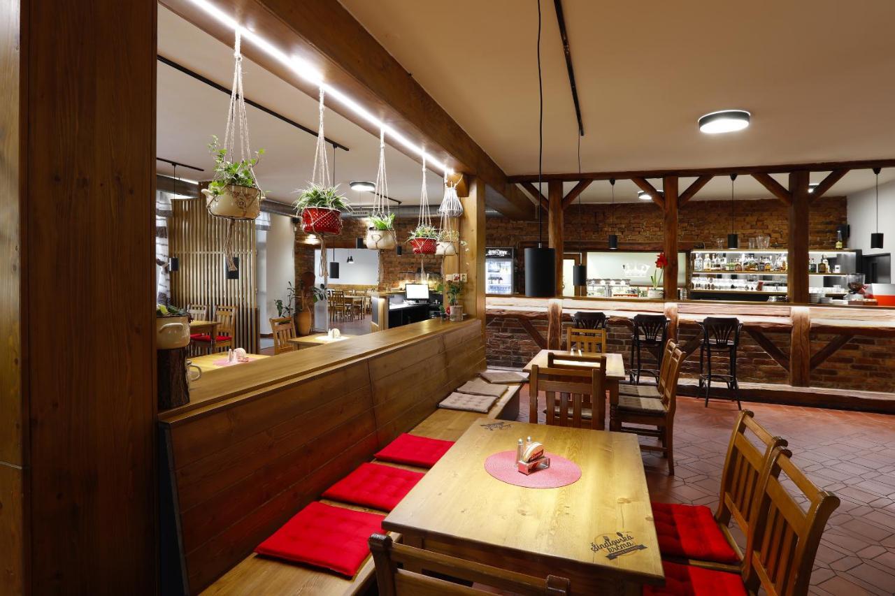 Sindlovska Krcma Otel Ceske Budejovice Dış mekan fotoğraf