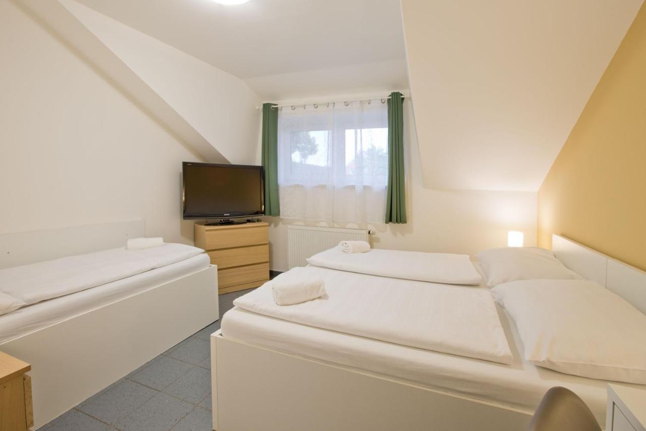 Sindlovska Krcma Otel Ceske Budejovice Dış mekan fotoğraf